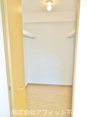 【収納】 | ハイカムール川口 | ウォークインクローゼット