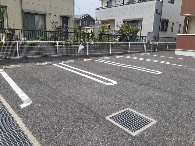 シェリルの駐車場