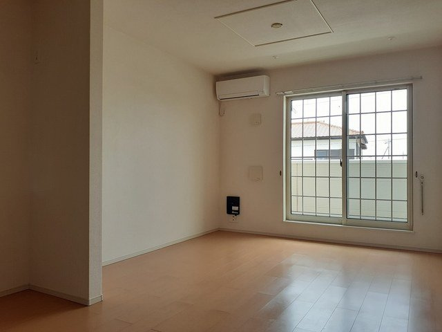 シェリルの居間・リビング