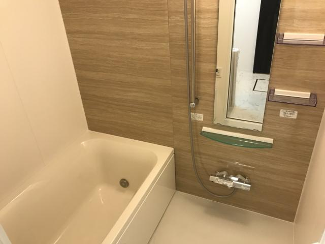 ラ・ドゥース・シャルールⅡの浴室|バス