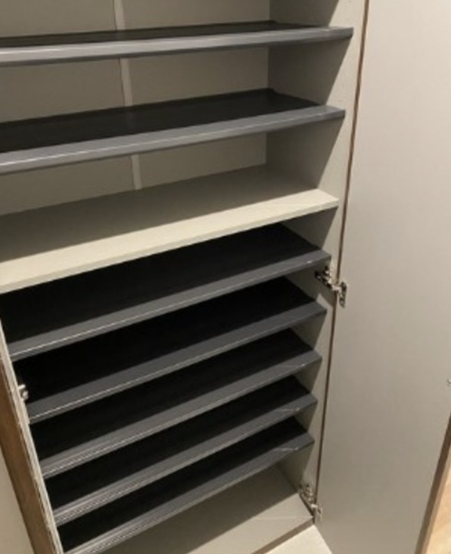 パーク西池の玄関