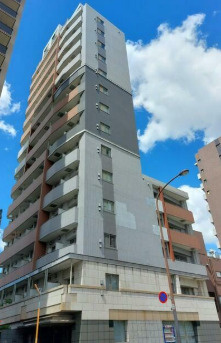 グランド・ガーラ新宿の外観