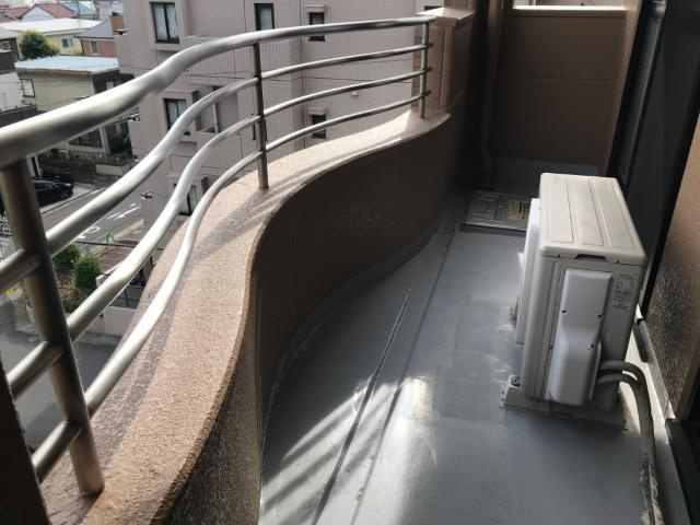 ガーデン鏡池のバルコニー|ベランダ