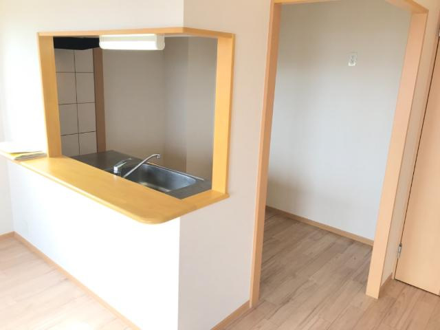 ガーデン鏡池のキッチン|カウンター