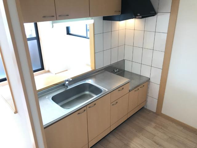 ガーデン鏡池のキッチン|キッチン