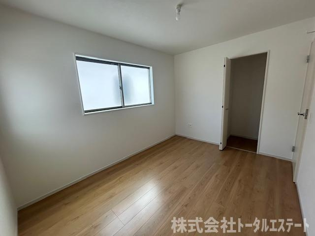 綾羅木本町5丁目新築一戸建（3号棟）の洋室