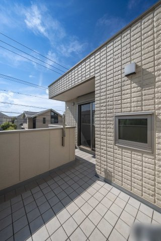 千種区光が丘二丁目戸建のバルコニー|バルコニーからの眺めを楽しみながら食事をしませんか