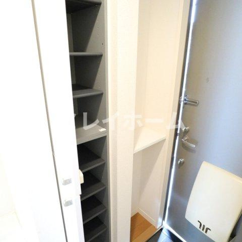 シャルム旗の台の玄関