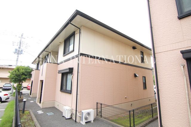 リラコート1の外観