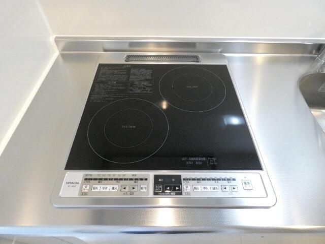 ＩＬ　ＭＥＺＺＯ　ＤＩ　ＴＯＫＹＯ，ＵＮＯのキッチン