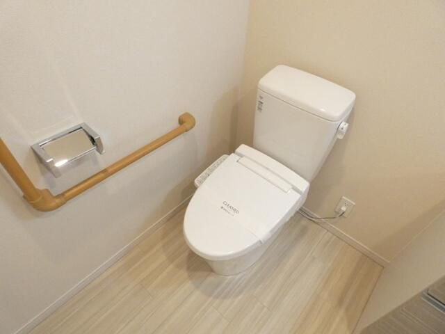 ＩＬ　ＭＥＺＺＯ　ＤＩ　ＴＯＫＹＯ，ＵＮＯのトイレ