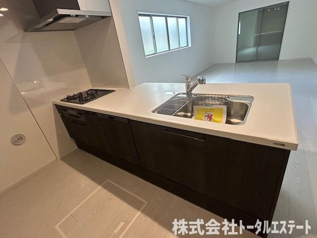 綾羅木本町5丁目新築一戸建（4号棟）のキッチン