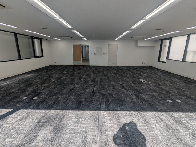 高橋ビルの内装