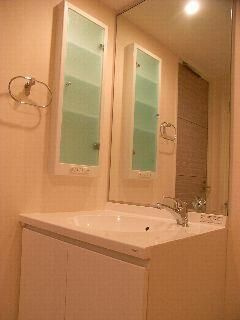 エスティメゾン王子の洗面所