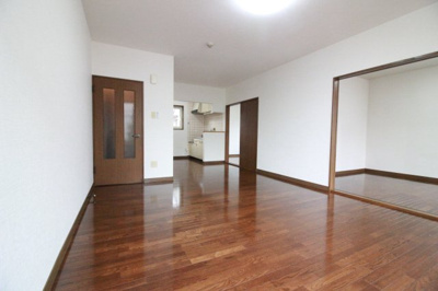 【居間・リビング】 | アパートメントユースⅢ