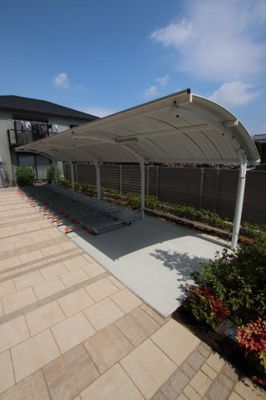 【その他共用部分】 | サワー・ドゥ萩原天神 | 駐輪場