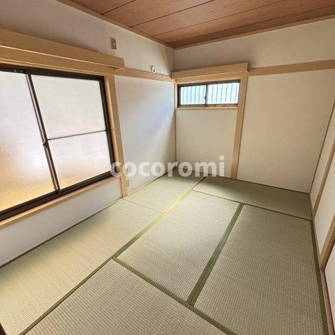 香里ケ丘戸建ての寝室