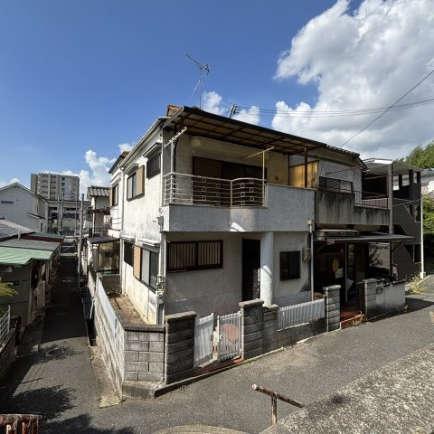 香里ケ丘戸建ての外観