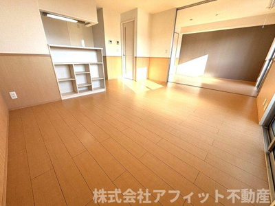 【居間・リビング】 | ルベール曙 B棟 | LDK13.5帖