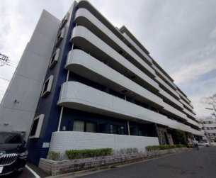 クレイシア世田谷船橋の外観