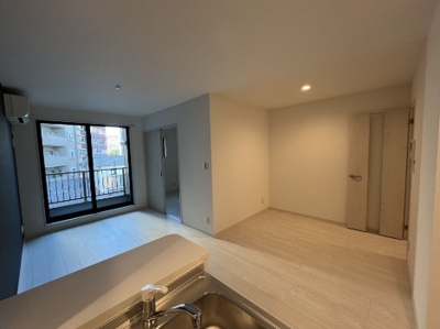 【居間・リビング】 | メゾンクレール南福岡駅前　★プライスホームなら仲介手数料が0円です！★