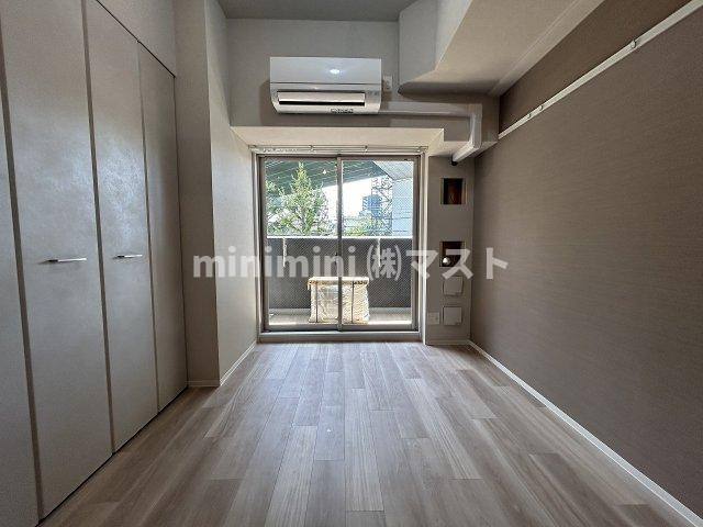 エスリードレジデンス大阪福島サウスフラッツの洋室