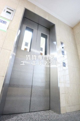 【その他共用部分】 | ラファイン江坂 | エレベーターで楽々♪