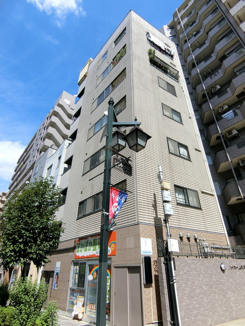 グレース武蔵野の外観|★駅からまっすぐ、外観タイル貼のオートロックマンションです♪