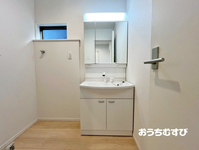 名東区神月町（全3棟）の独立洗面台