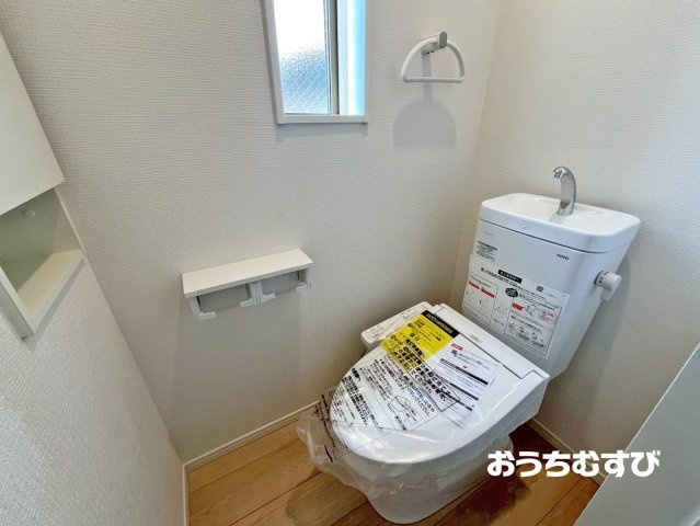 名東区神月町（全3棟）のトイレ