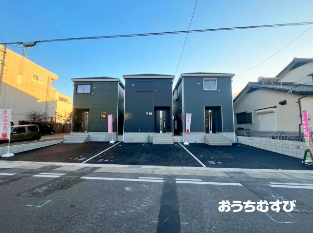 名東区神月町（全3棟）の前面道路含む現地写真