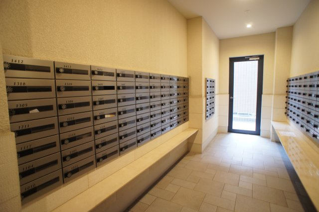 サヴォイテンジンスクワイヤー　4階のその他共用部分