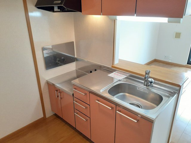 プレッソ　モルティのキッチン