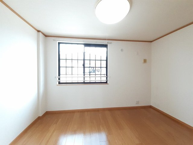 プレッソ　モルティの内装