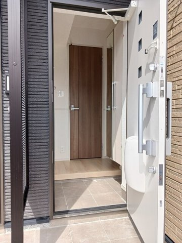 クルールＥの玄関