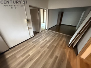 リアライズ新甲陽2の居間