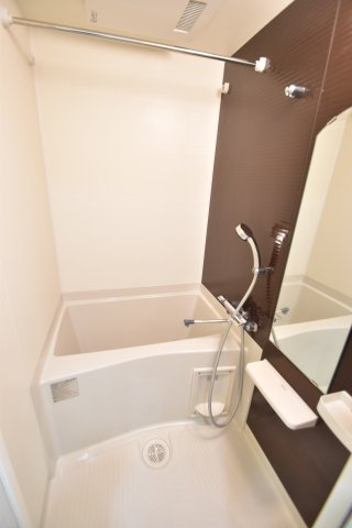 大阪市都島区都島中通２丁目の賃貸マンションの浴室