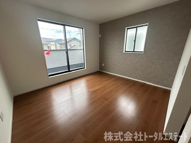 綾羅木本町5丁目新築一戸建（1号棟）の洋室