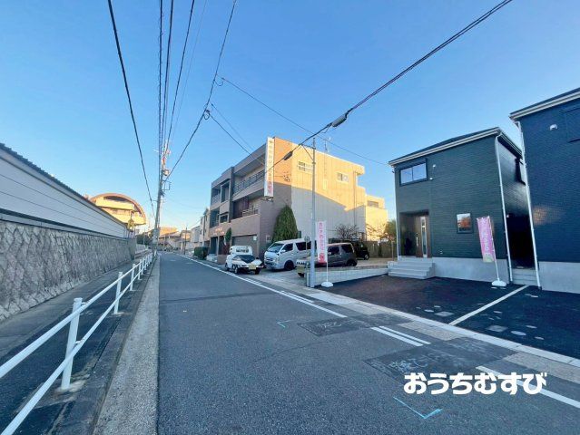 名東区神月町（全3棟）の前面道路含む現地写真