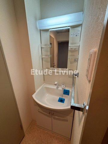 クロノス鶴瀬　の独立洗面台