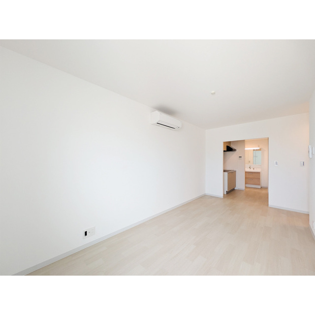 ＡＴＲＥＮ　ＤＥＵの内装