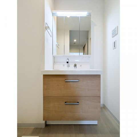 ＡＴＲＥＮ　ＤＥＵの内装