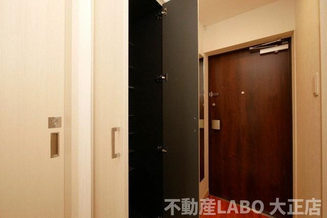 プレジオ阿波座の収納