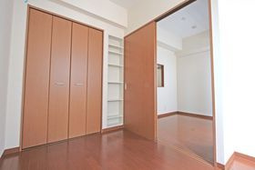 【寝室】 | プレジールＳ