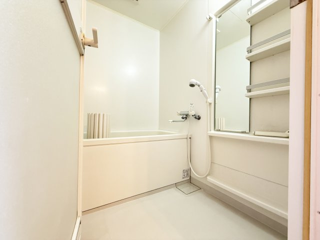 カインド中宝永の浴室