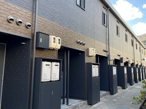 レオパレスパイン滝の下のその他