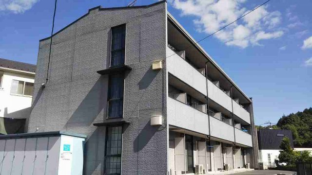 レオパレス泉の外観|外観もきれいです