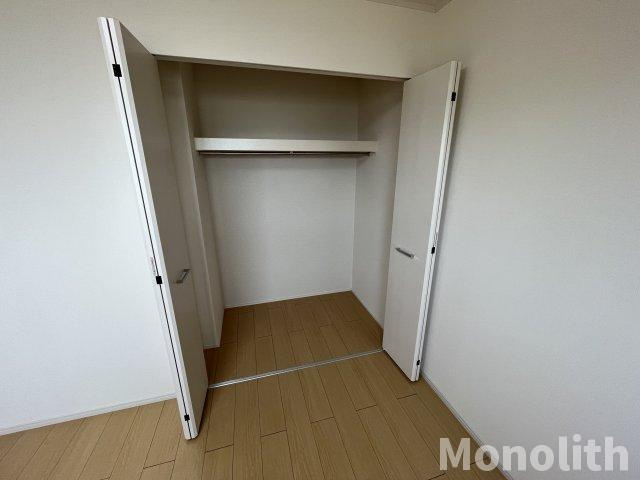 アベンシスの収納