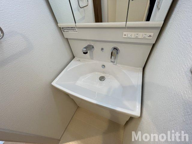 アベンシスの洗面所