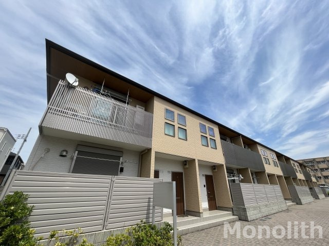 アベンシスの外観